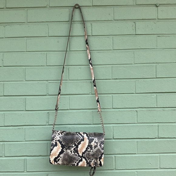 Nine West small python print mini bag - Picture 10 of 10